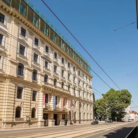 Austria Trend Hotel Savoyen Vienna-3